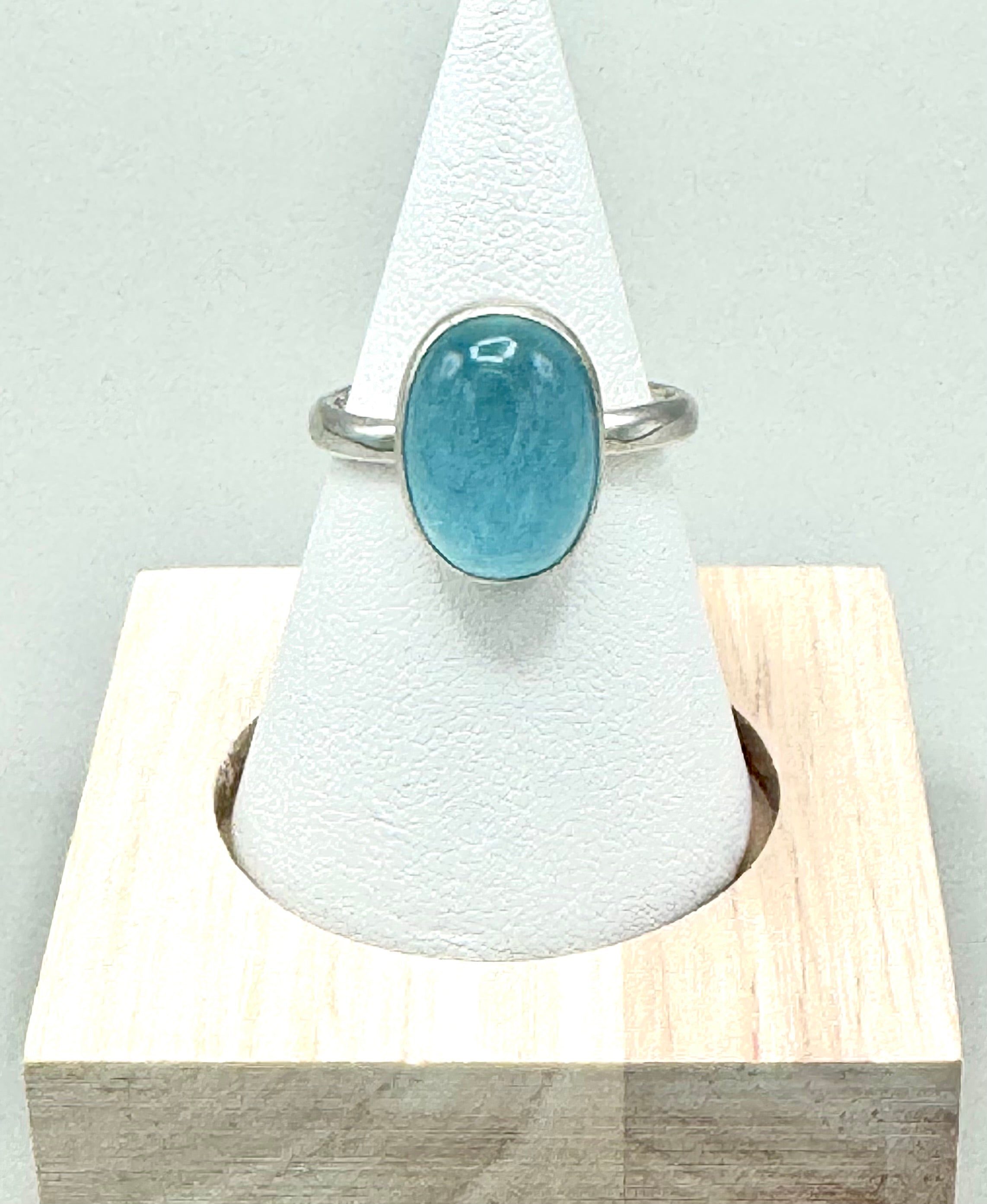 Aquamarine gemstone ring with bead detail – fine and sterling silver, size 8, artisan jewelry
