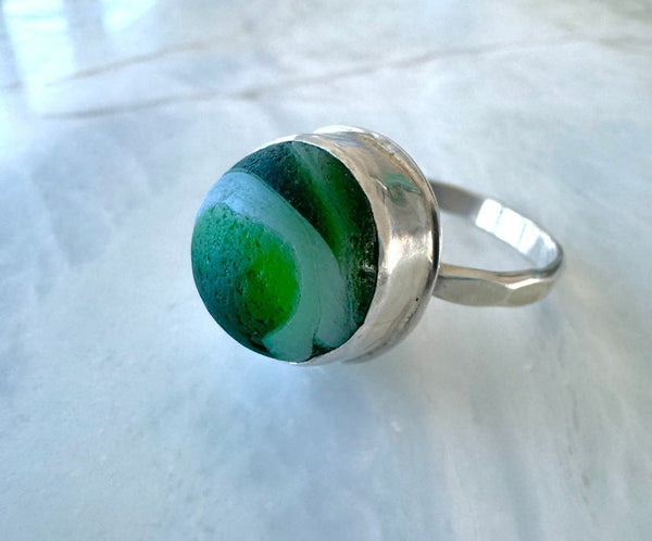 green-swirl-sea-glass-marble-ring