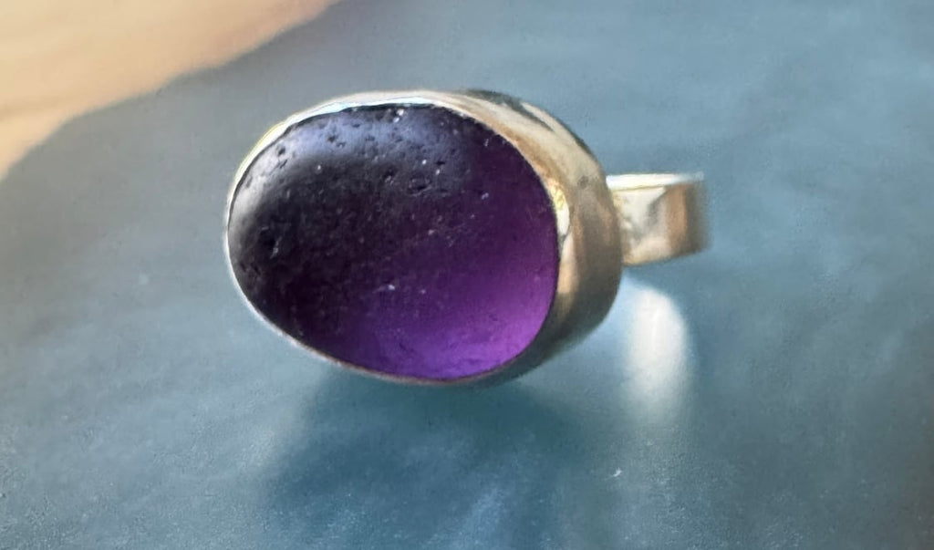 Rare deep purple sea glass ring – size 6.5 Argentium silver artisan coastal jewelry